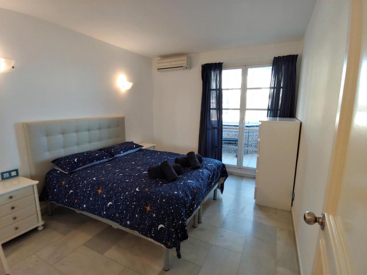 Apartamento Beachfront Puerto Marina Sunrise Benalmádena