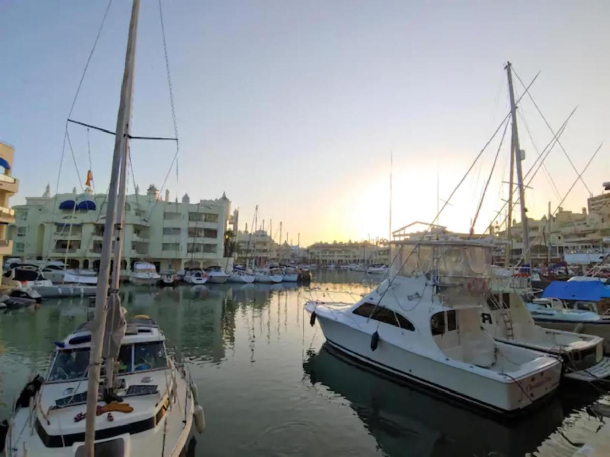 Appartement Beachfront Puerto Marina Sunrise *