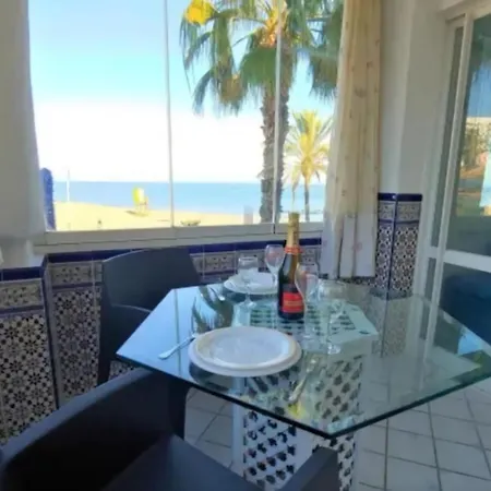 Benalmadena Beachfront Puerto Marina Sunrise Exterior photo