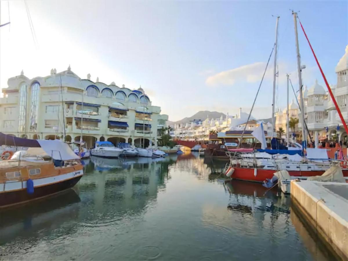 Beachfront Puerto Marina Sunrise Appartement Benalmádena
